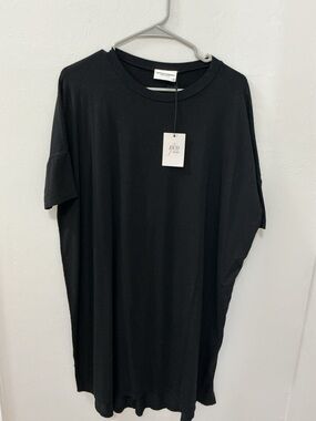 NWT Freedom Company t shirt dress size small in black